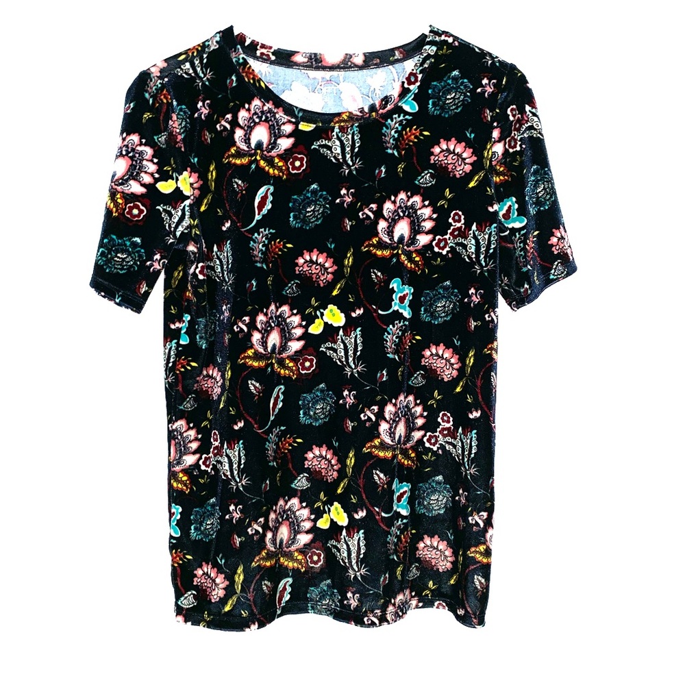CLOSING- SEND OFFERS Loft floral velvet top
